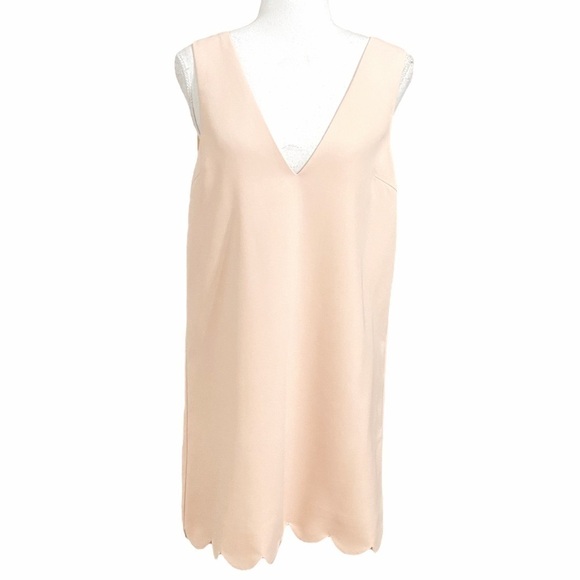 Tobi WONDER WHY BLUSH PINK SLEEVELESS SCALLOPED MINI SHIFT DRESS - S - Picture 2 of 11